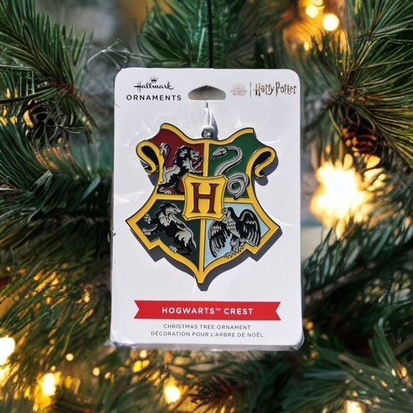 NEW HALLMARK/HARRY POTTER - Fun Mario - 2D Metal Christmas Ornament - HOGWARTS - Picture 3 of 7